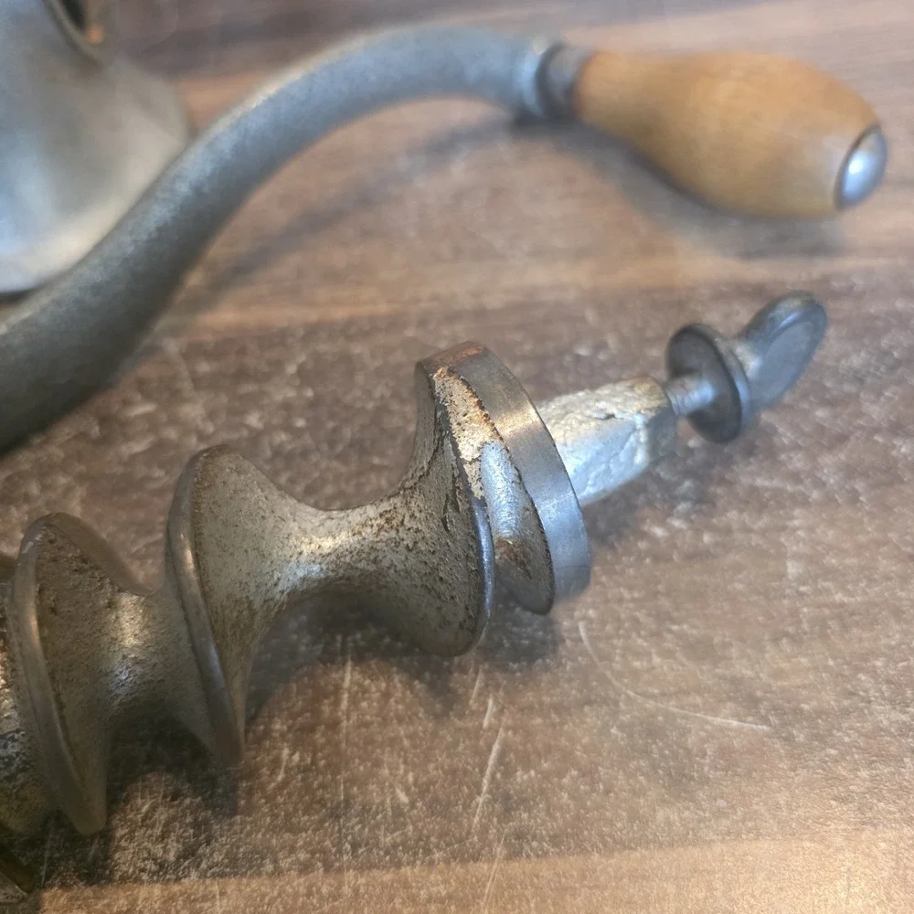 Vintage Cast Iron Universal Food Grinder #2‎ Meat Grinder Table Top Made in USA